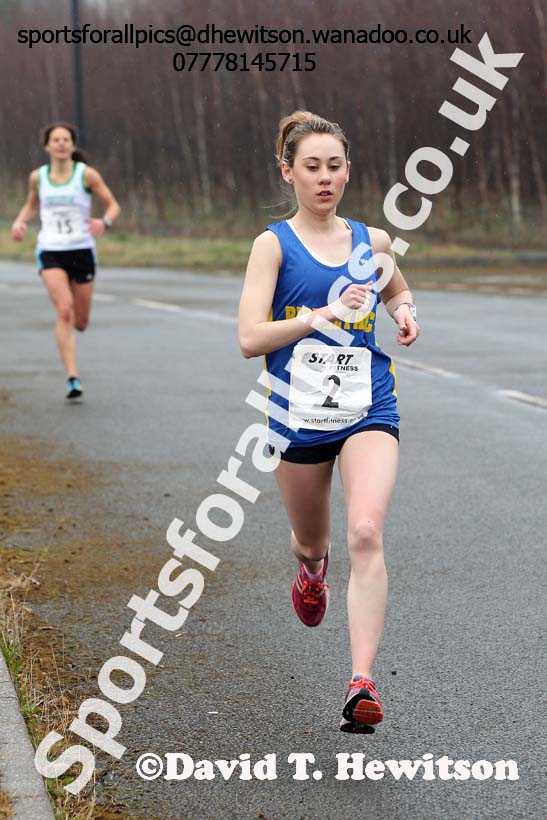 Womens relay, Elswick Harriers Relays, Newburn, Newcastle. Photo: David T. Hewitson/Sports for All Pics